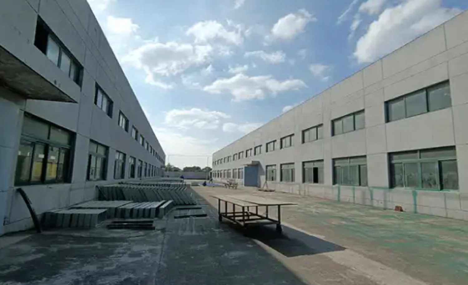 �������ְ׺����Ժ����10000ƽ��յص���0.9Ԫ