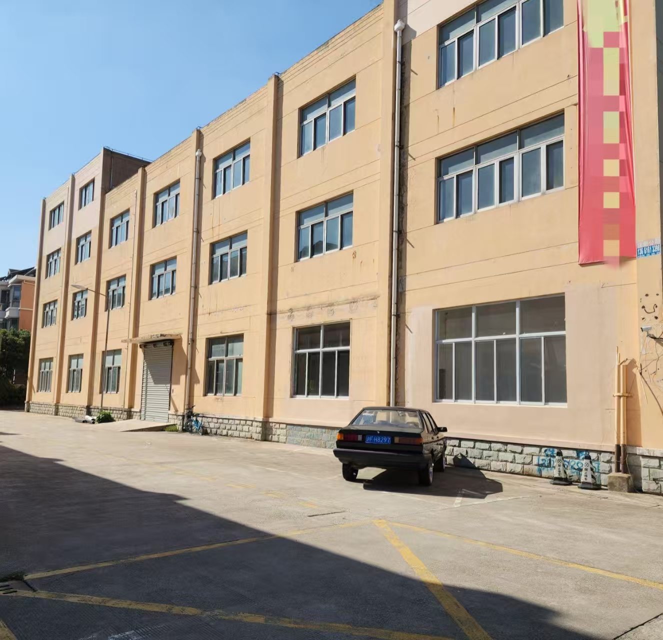 �������������Ժ15000ƽ1Ԫ/ƽ